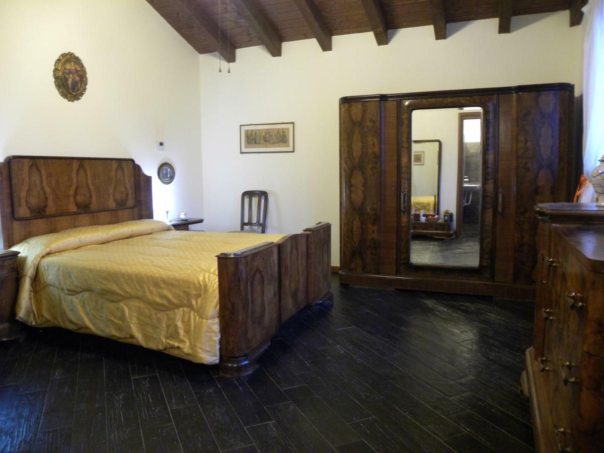 Casa Nel Bosco Bed & Breakfast Reggio Emilia Exterior photo